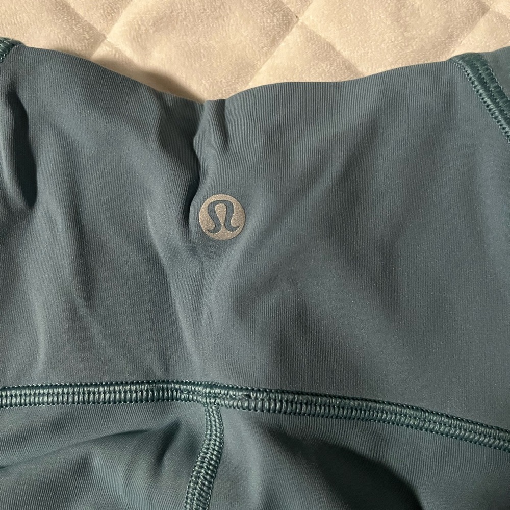 Lululemon leggings - Picture 3 of 4